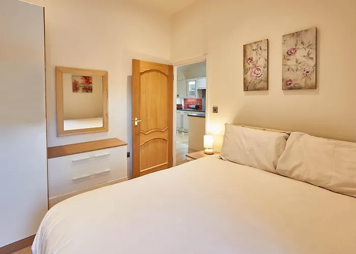 Host & Stay - Folkton Cottages